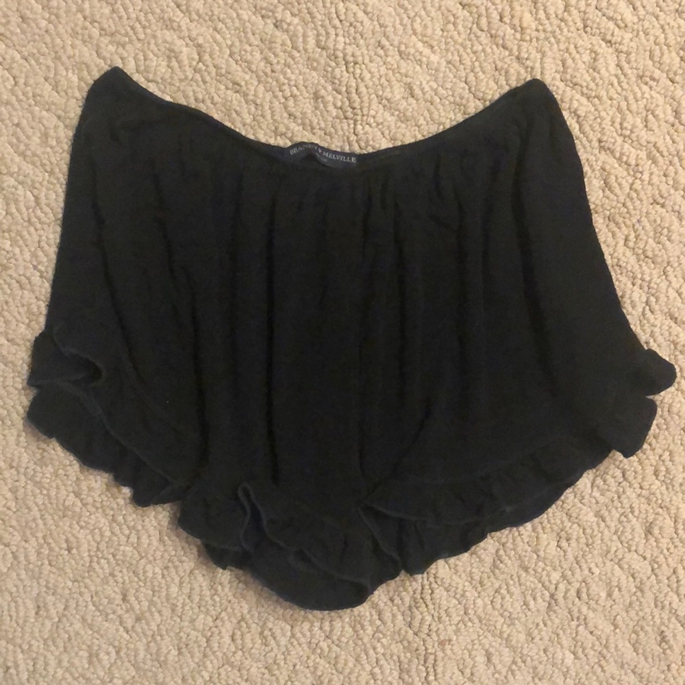 Classic Brandy Melville ruffle shorts
